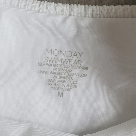 Monday one piece swimsuit - Picture 7 of 7